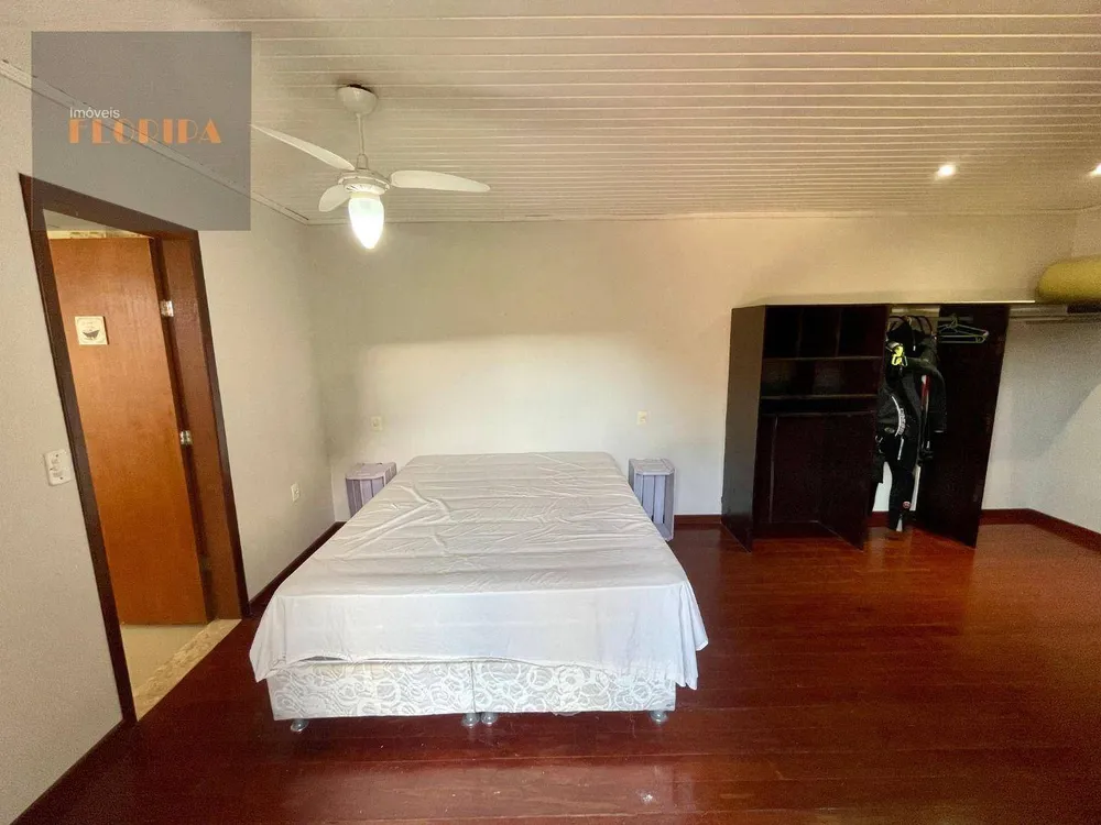 Casa, 4 quartos, 228 m² - Foto 10