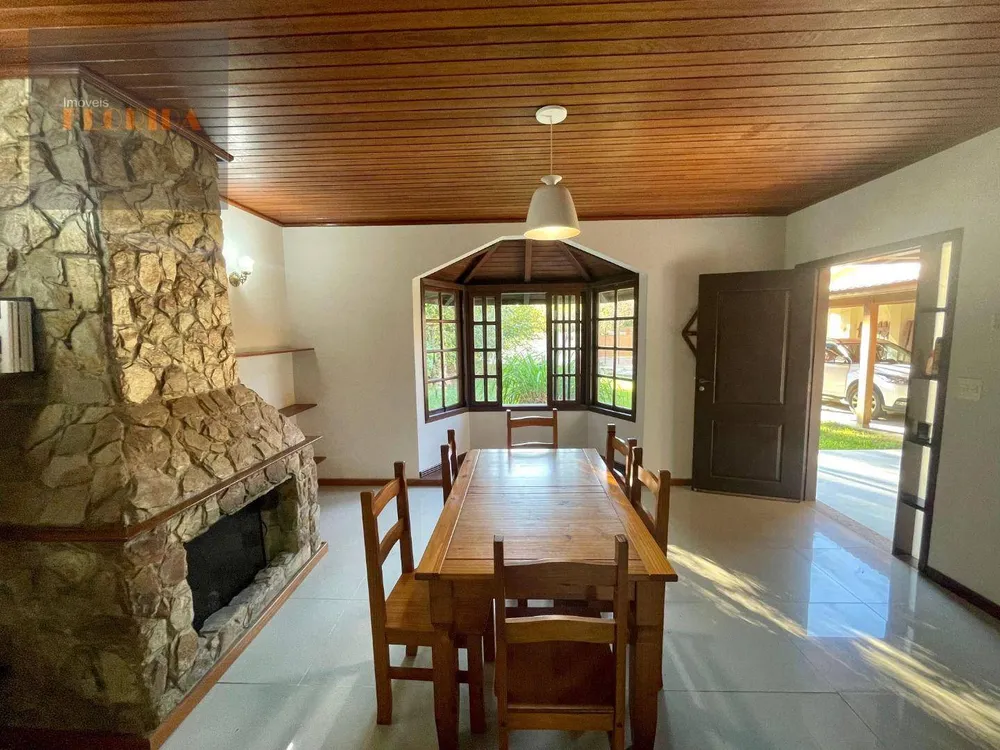 Casa, 4 quartos, 228 m² - Foto 11
