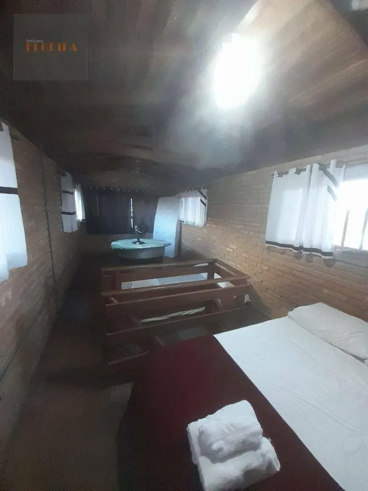 Casa, 6 quartos, 350 m² - Foto 2