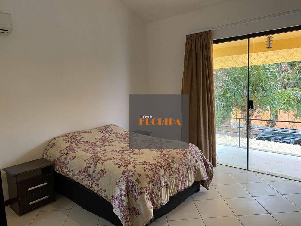 Casa, 6 quartos, 189 m² - Foto 2