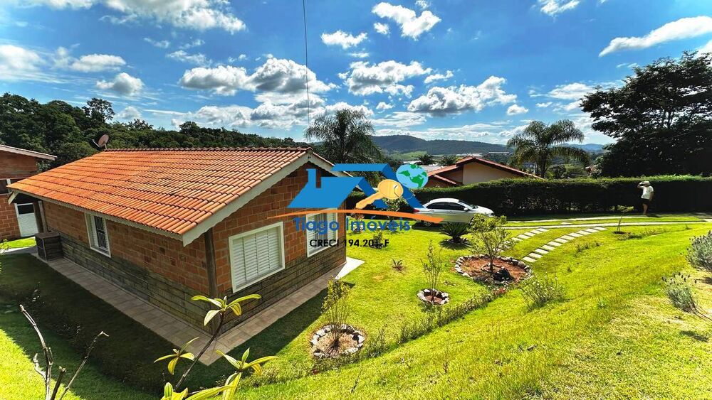 Casa de Condomínio à venda com 3 quartos, 1300m² - Foto 1