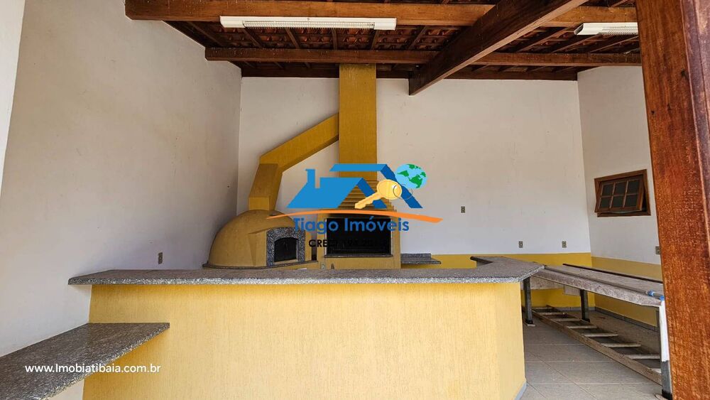 Casa à venda com 4 quartos, 1000m² - Foto 2