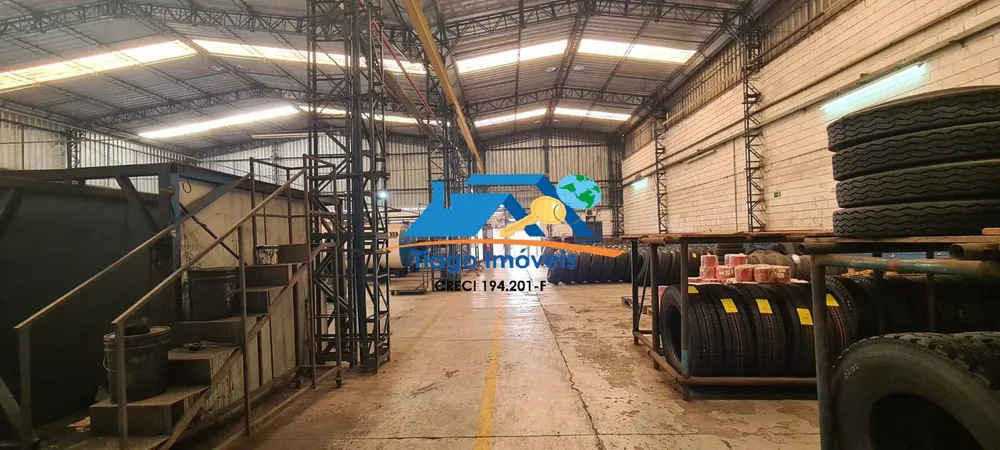 Depósito-Galpão, 4500 m² - Foto 1
