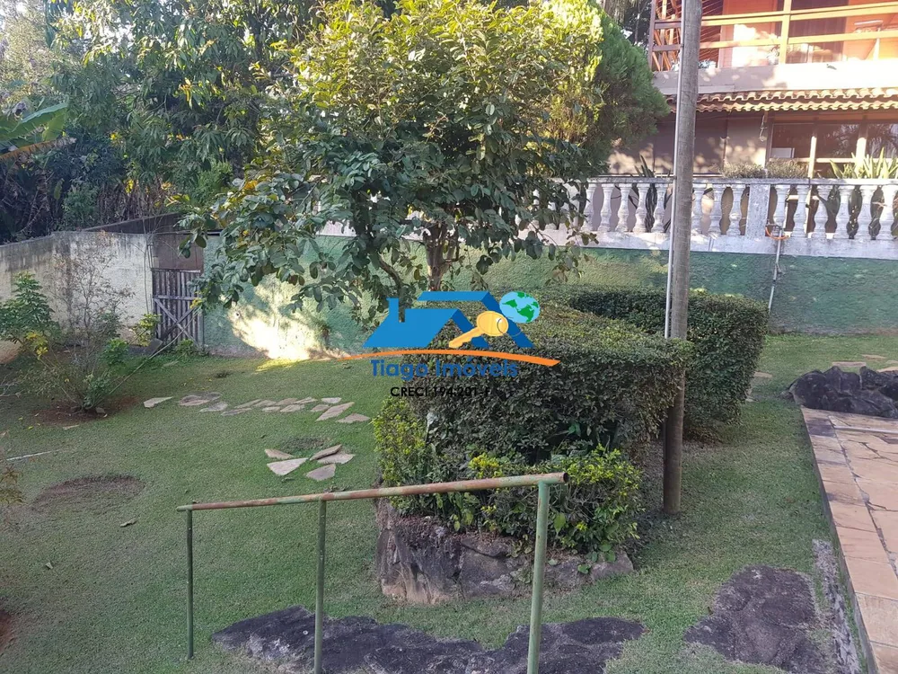 Chácara, 4 quartos, 1550 m² - Foto 1