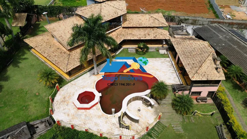 Chácara, 4 quartos, 1620 m² - Foto 2