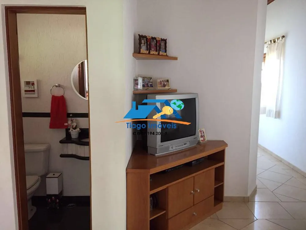 Chácara, 4 quartos, 1000 m² - Foto 2