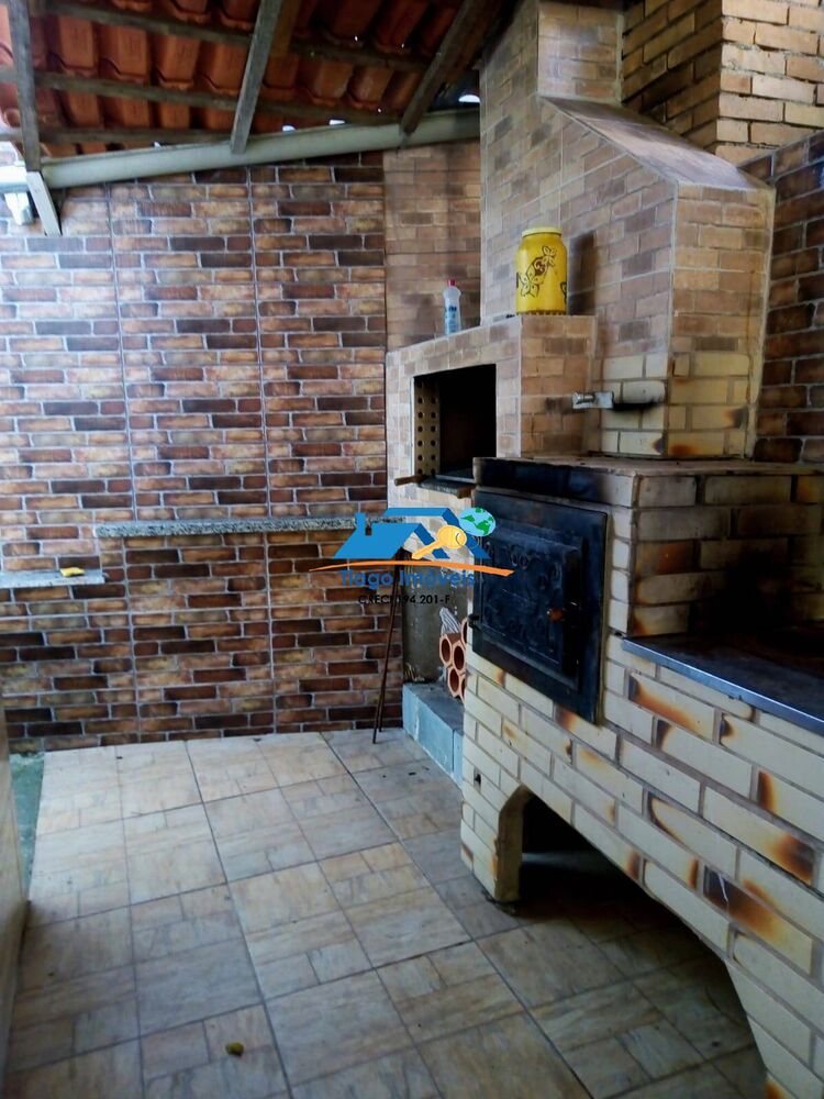 Chácara à venda com 4 quartos, 1690m² - Foto 2