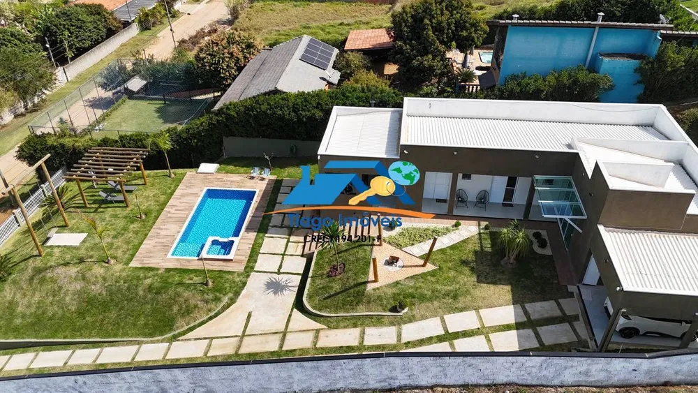 Casa, 3 quartos, 1000 m² - Foto 1