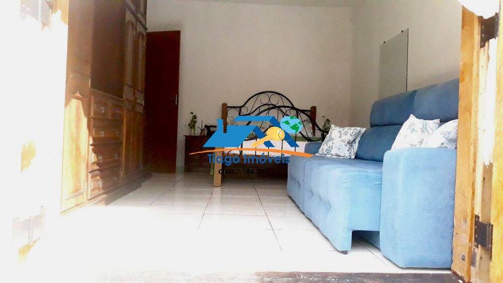 Casa à venda com 1 quarto, 50m² - Foto 2