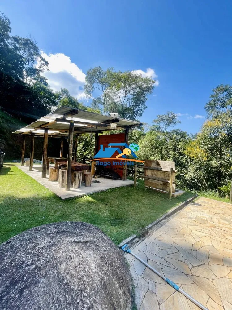 Chácara, 2 quartos, 1220 m² - Foto 1
