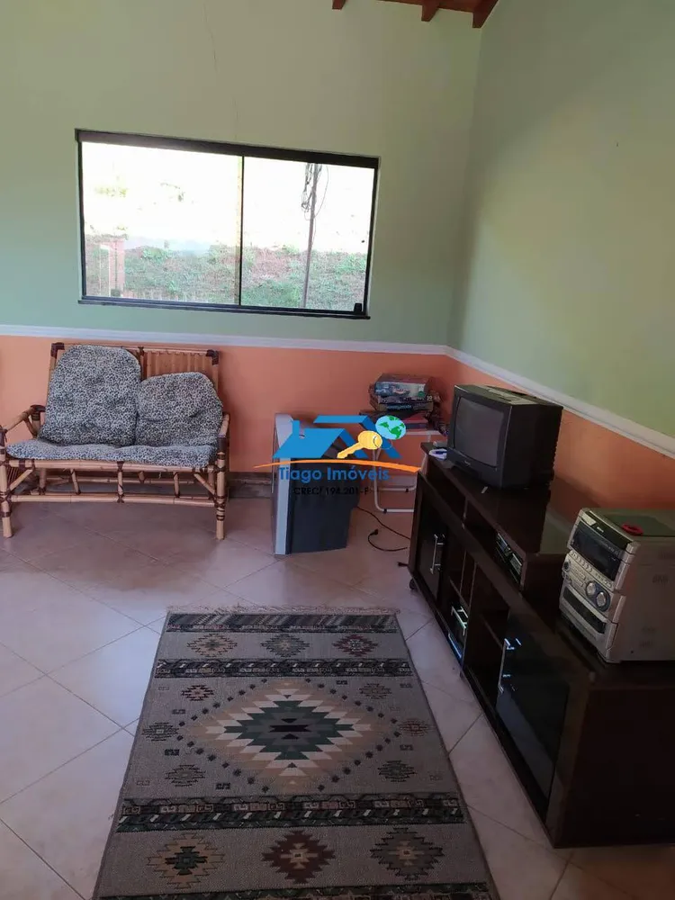 Chácara, 4 quartos, 5000 m² - Foto 2