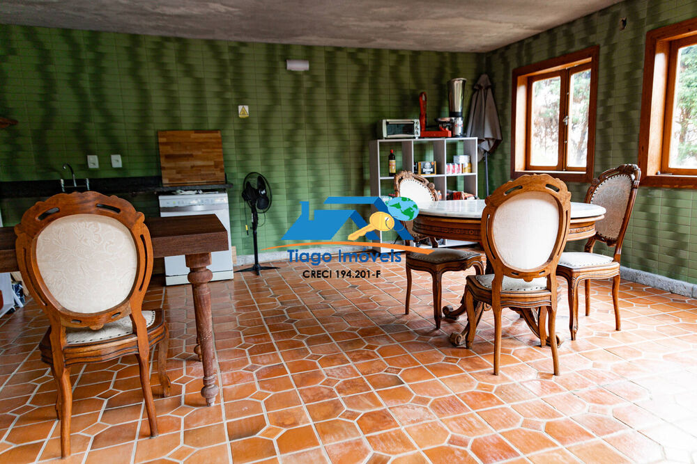 Casa à venda com 4 quartos, 950m² - Foto 6