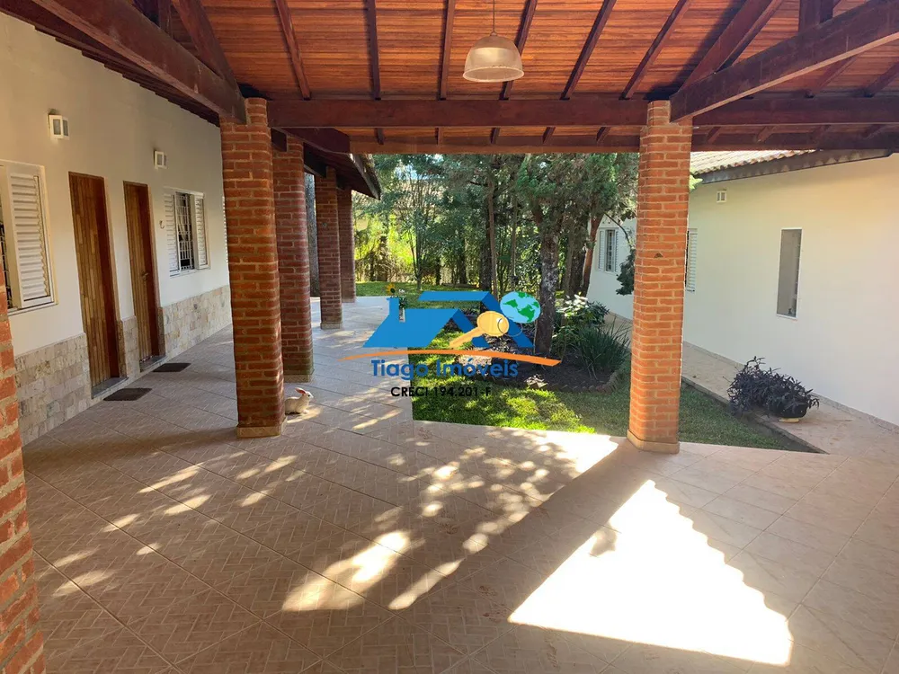 Chácara, 10 quartos, 8400 m² - Foto 4