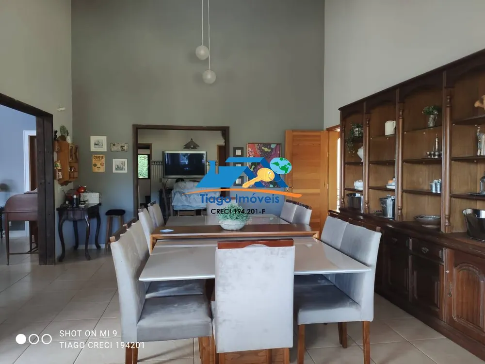 Chácara, 6 quartos, 2800 m² - Foto 2