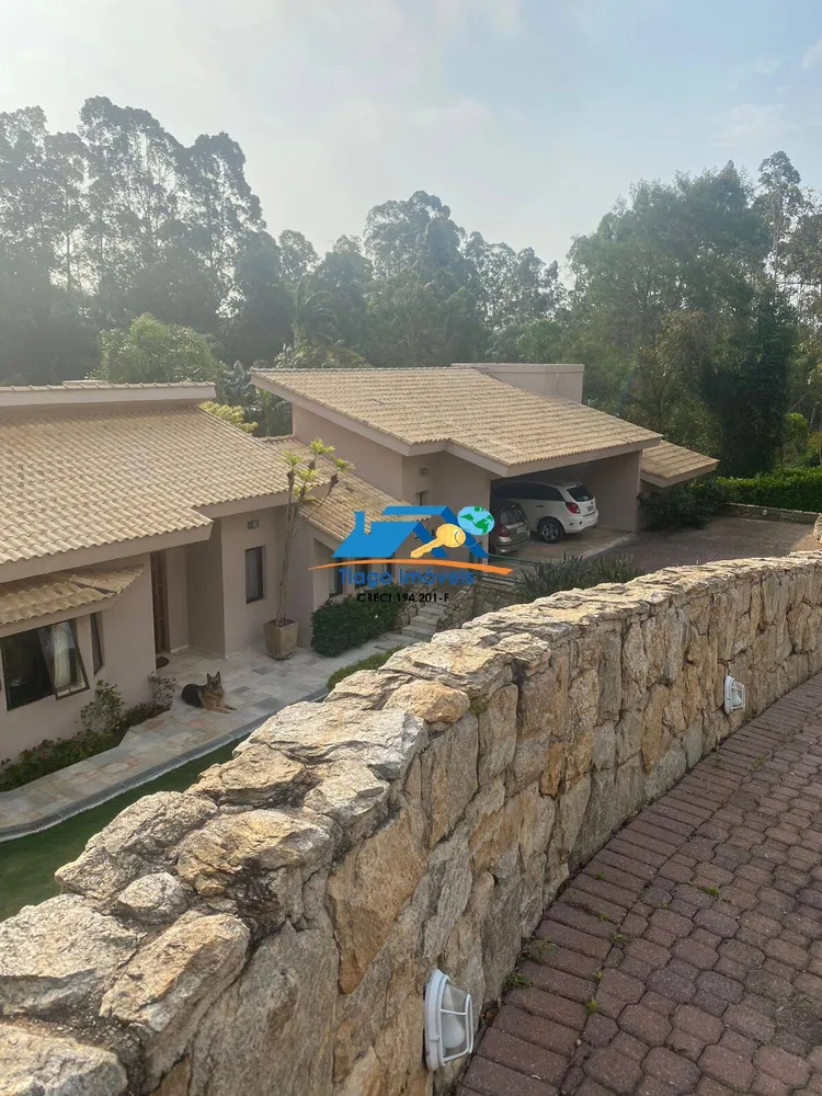 Casa, 4 quartos, 2574 m² - Foto 1