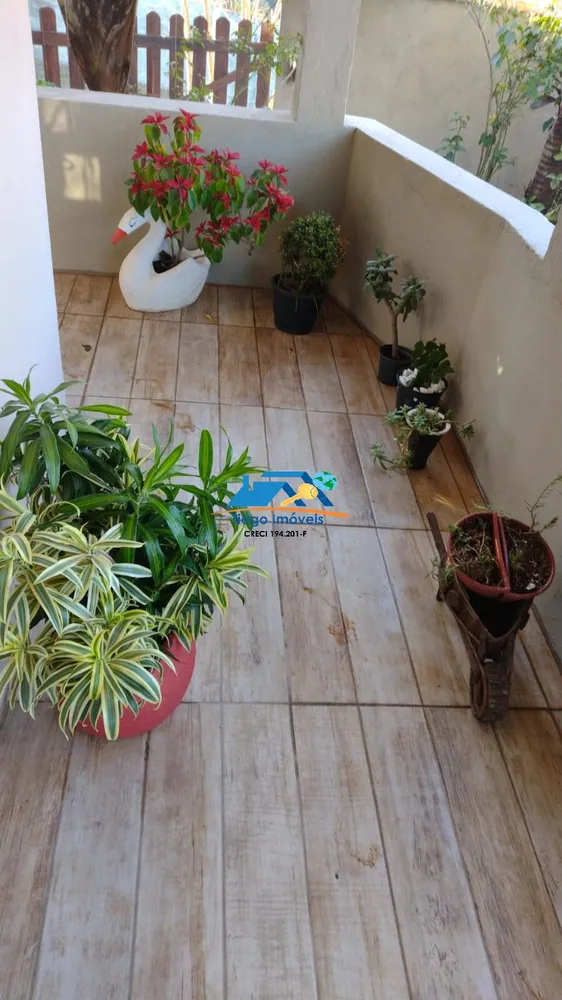 Chácara, 3 quartos, 527 m² - Foto 4