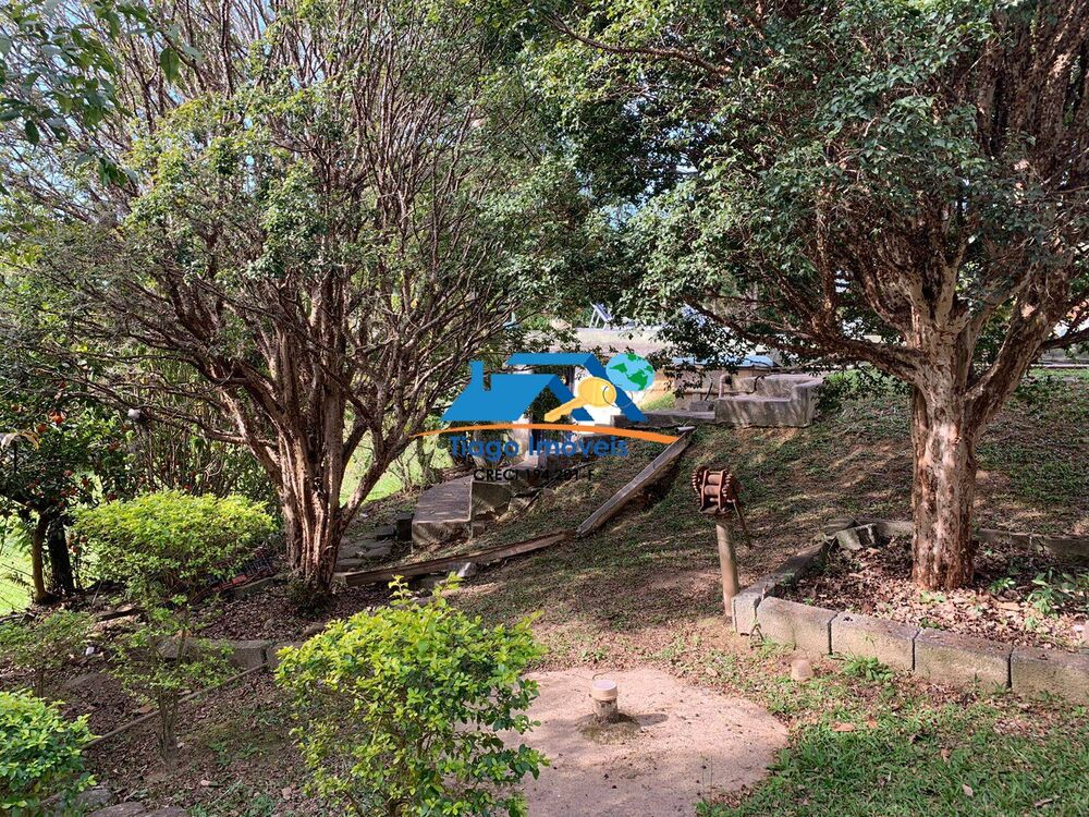 Chácara à venda com 2 quartos, 1000m² - Foto 2
