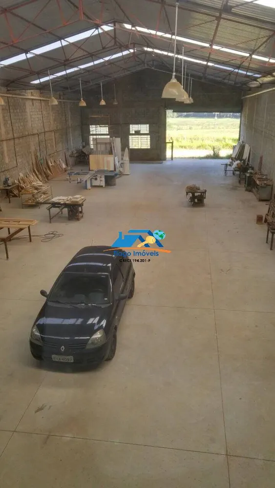 Depósito-Galpão, 1300 m² - Foto 1