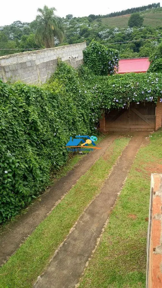 Chácara, 4 quartos, 1380 m² - Foto 1