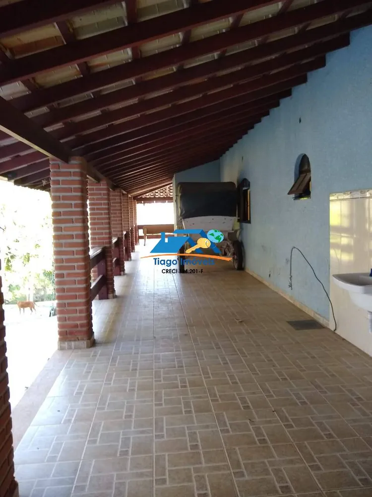 Chácara, 3 quartos, 2384 m² - Foto 10
