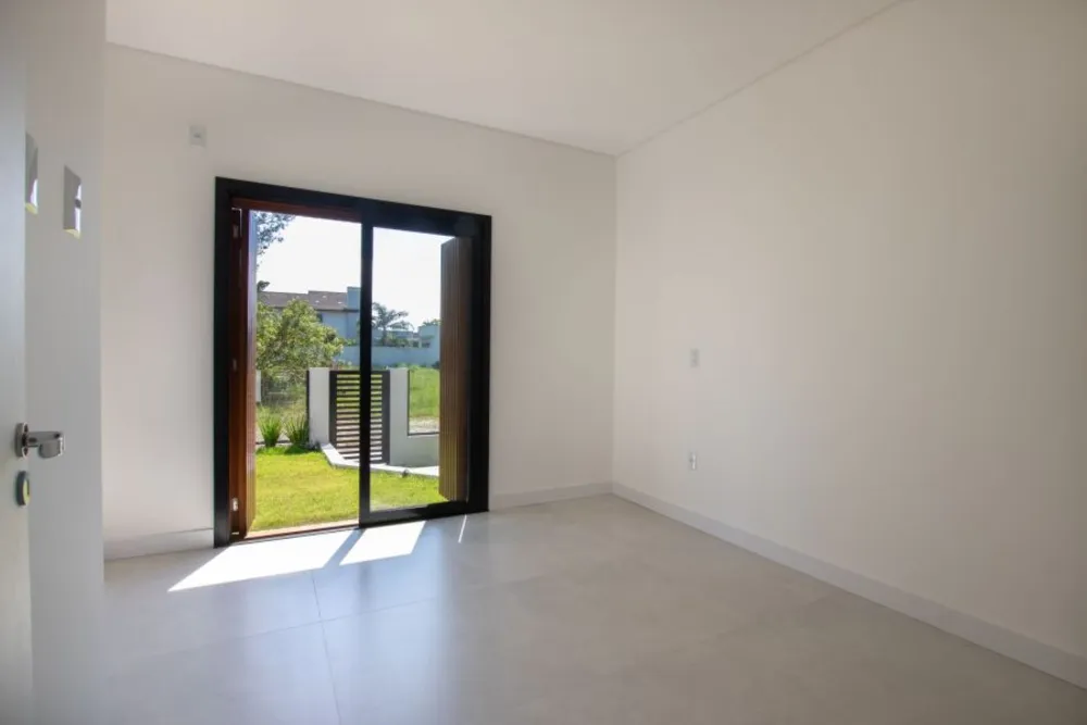 Casa, 4 quartos, 275 m² - Foto 2