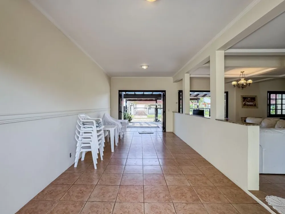 Casa, 4 quartos, 260 m² - Foto 4