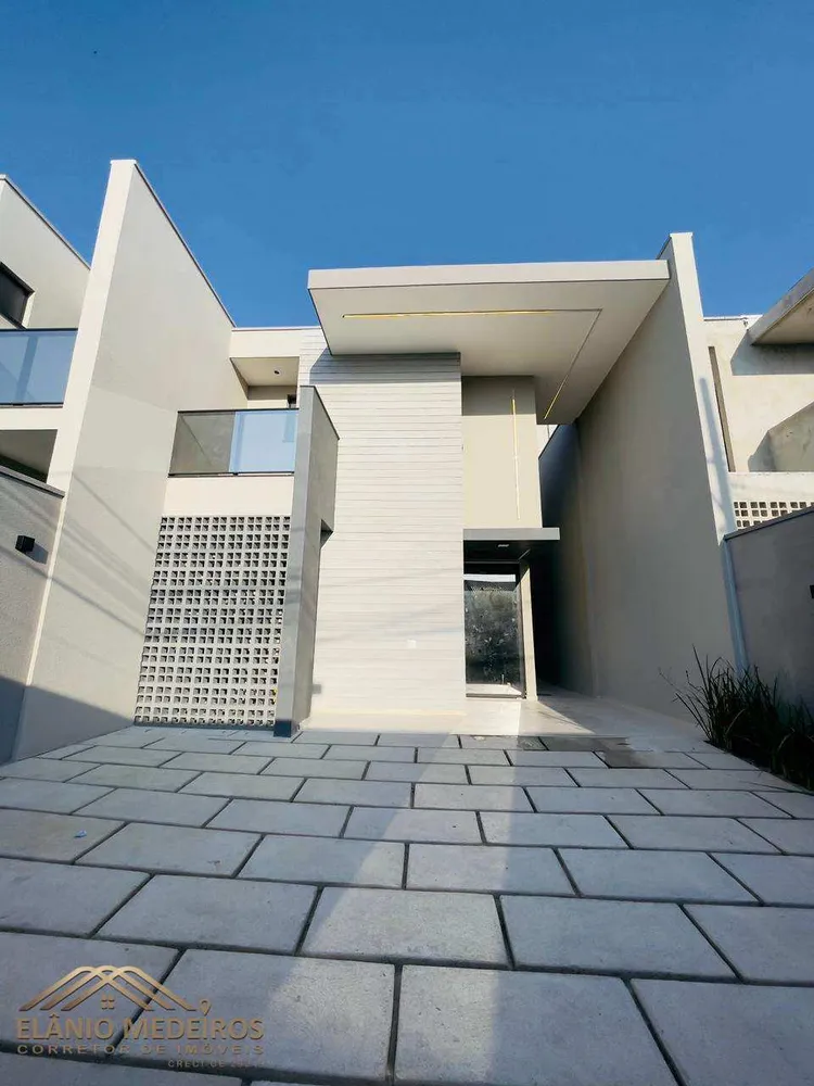 Sobrado, 4 quartos, 152 m² - Foto 1
