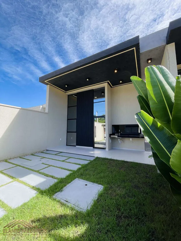 Casa, 3 quartos, 122 m² - Foto 1