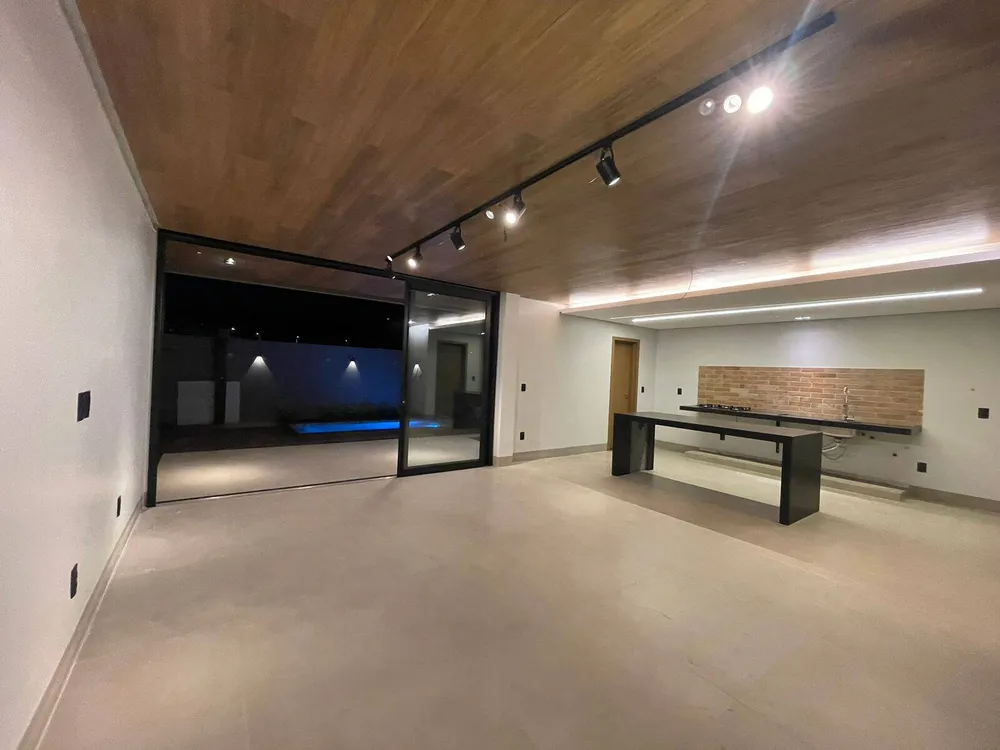 Casa, 3 quartos, 215 m² - Foto 6