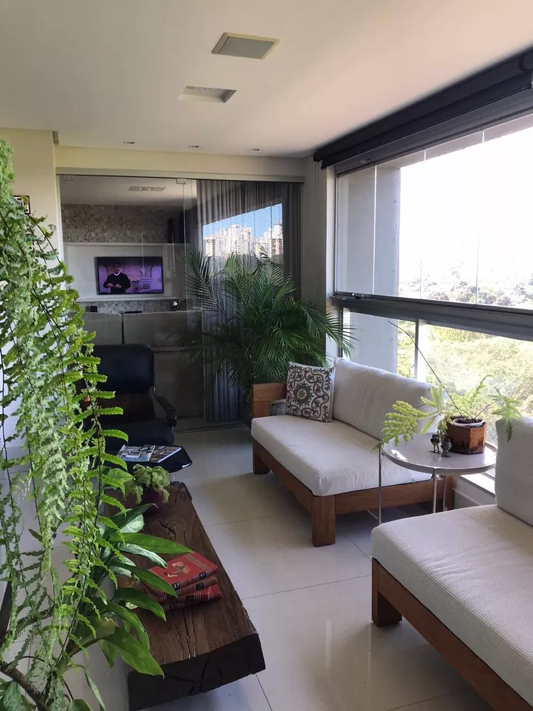 Apartamento à venda com 4 quartos, 208m² - Foto 12