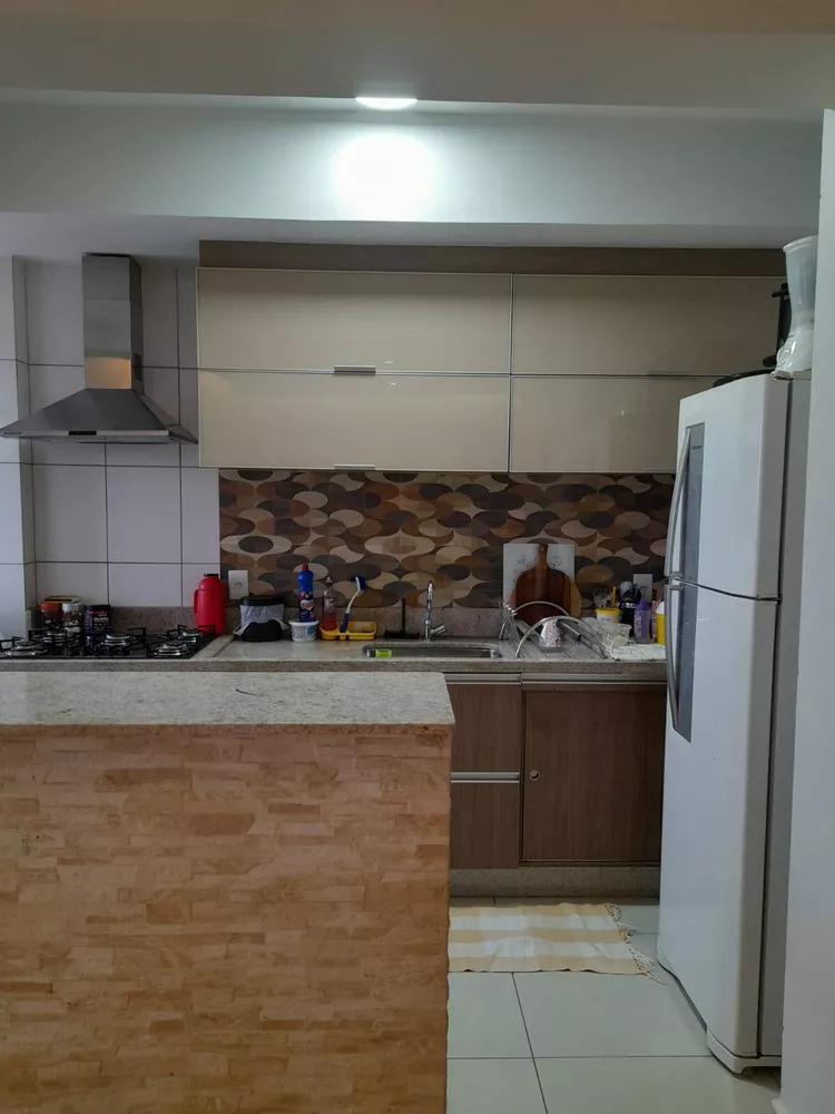 Apartamento à venda com 3 quartos, 92m² - Foto 7