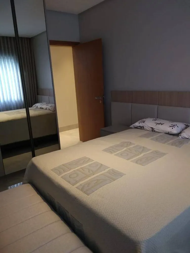 Casa, 4 quartos, 269 m² - Foto 1