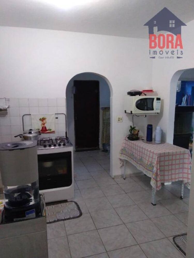 Sobrado à venda com 5 quartos, 242m² - Foto 4