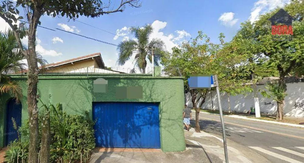 Casa à venda e aluguel com 3 quartos, 360m² - Foto 2