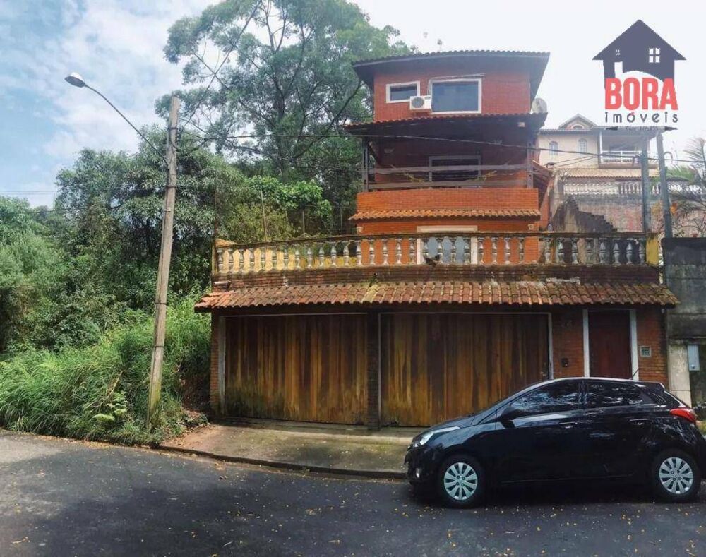 Casa, 3 quartos, 320 m² - Foto 1