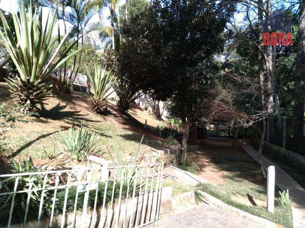 Chácara à venda com 8 quartos, 459m² - Foto 14