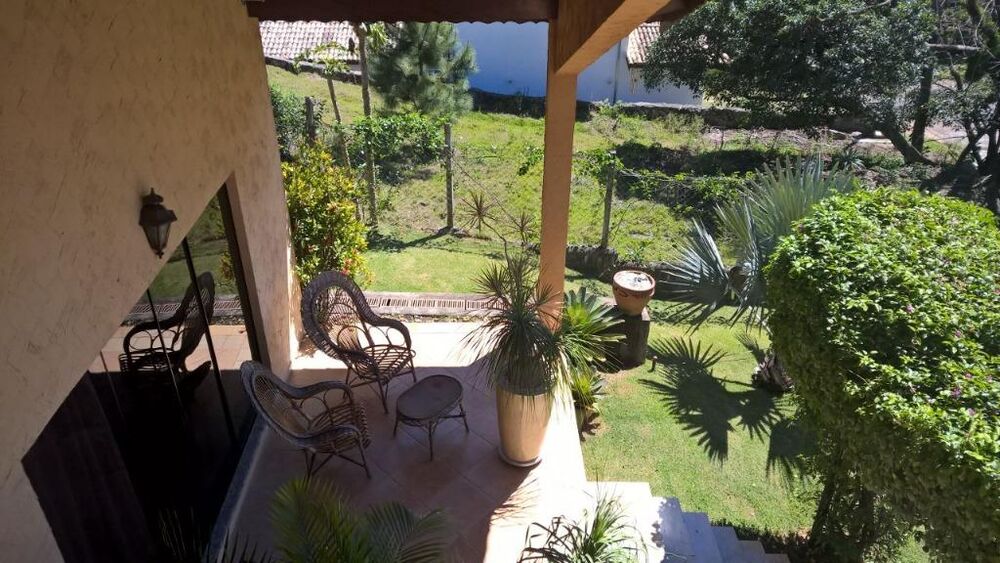 Casa de Condomínio à venda com 4 quartos, 396m² - Foto 3