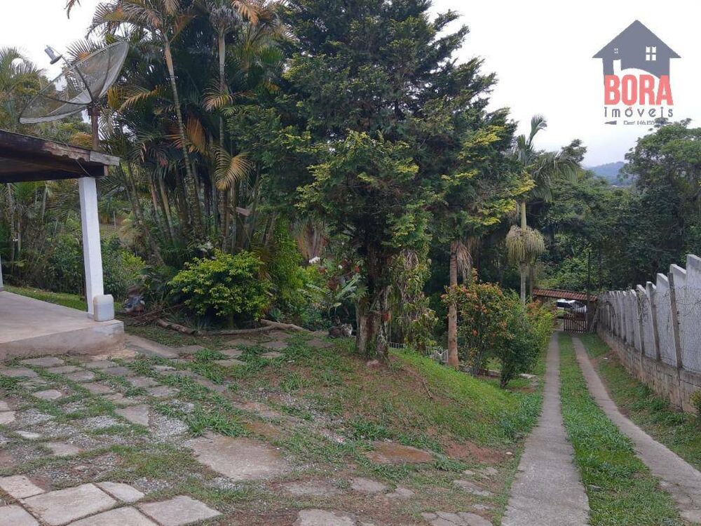 Casa de Condomínio à venda com 3 quartos, 200m² - Foto 12