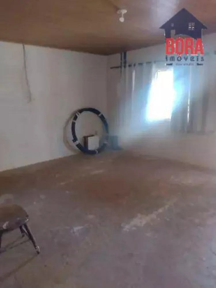 Sítio, 3 quartos, 2160 m² - Foto 2