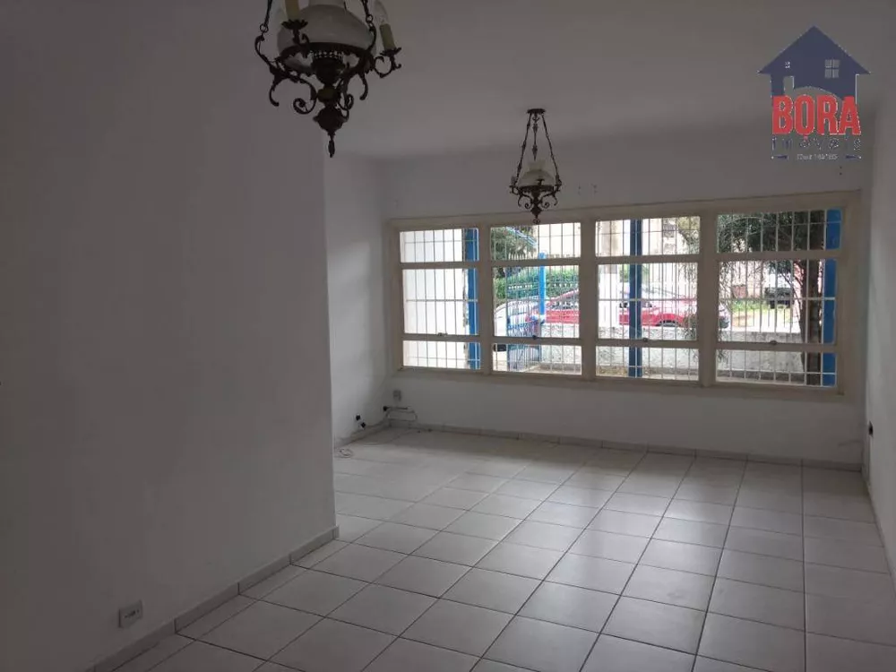 Casa para alugar com 3 quartos, 145m² - Foto 2