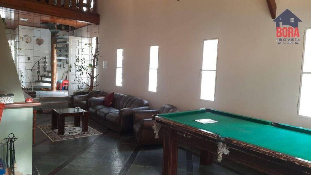 Chácara, 4 quartos, 2700 m² - Foto 4