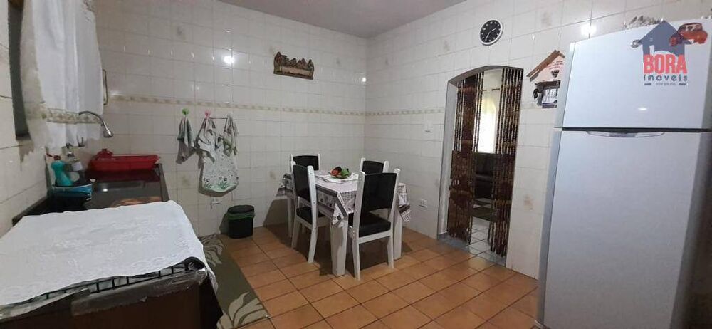 Casa, 3 quartos, 283 m² - Foto 1