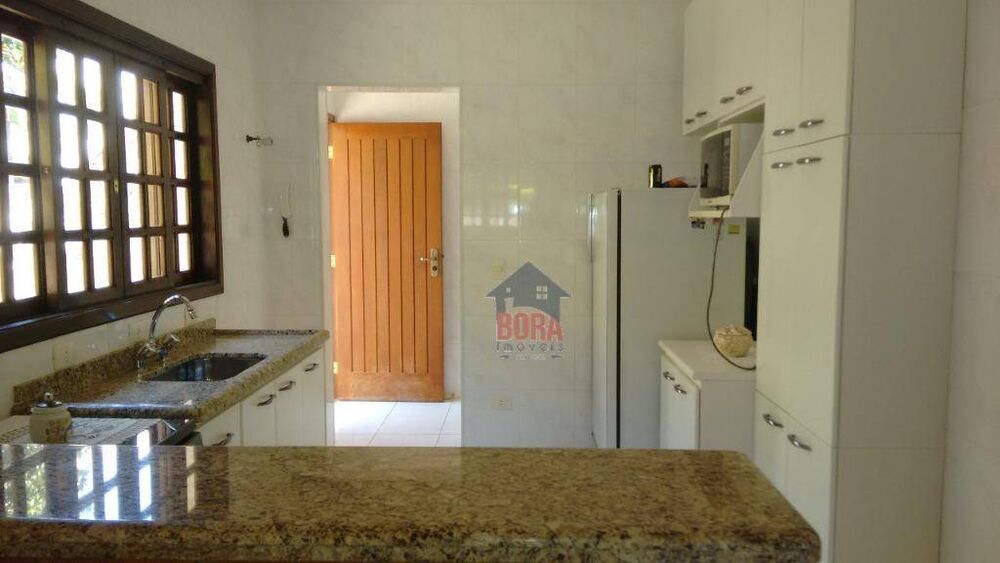 Chácara à venda com 4 quartos, 183m² - Foto 12