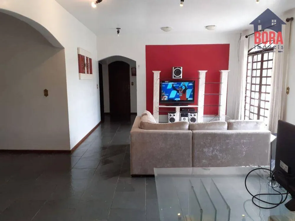 Chácara, 3 quartos, 1280 m² - Foto 3