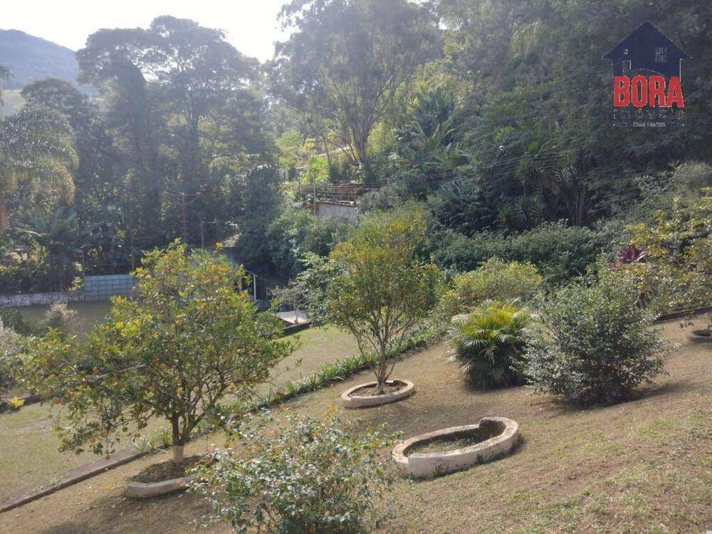 Chácara à venda com 3 quartos, 271m² - Foto 37