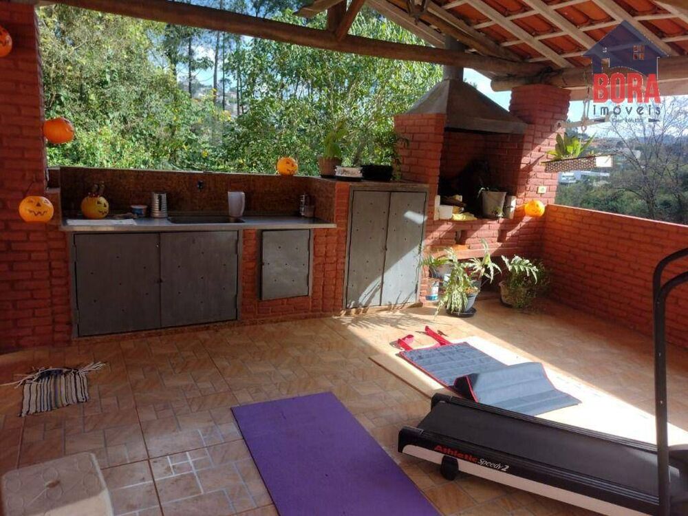 Chácara à venda com 3 quartos, 271m² - Foto 15