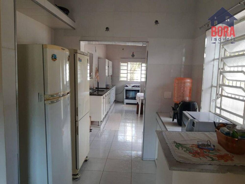 Chácara à venda com 3 quartos, 271m² - Foto 6