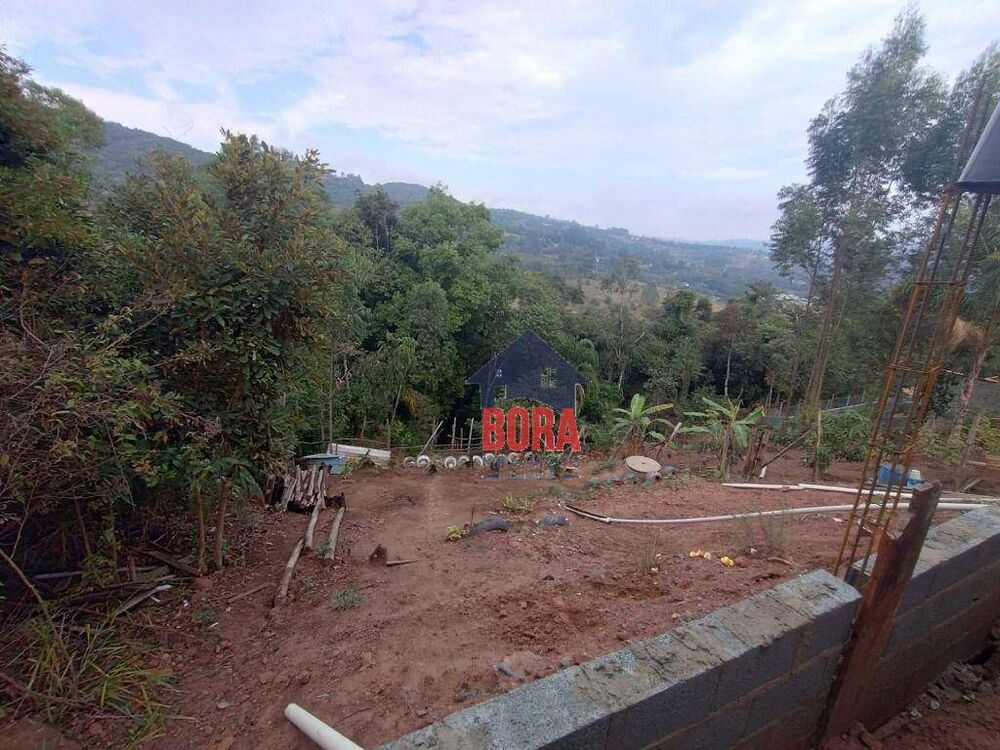 Casa, 1 quarto, 109 m² - Foto 1