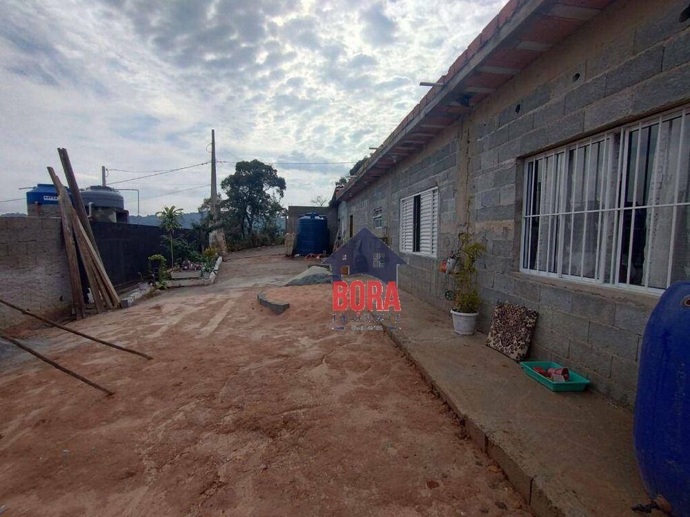 Casa, 1 quarto, 109 m² - Foto 2