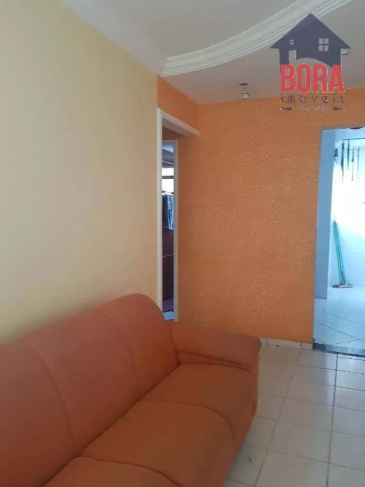 Apartamento à venda com 2 quartos, 46m² - Foto 3